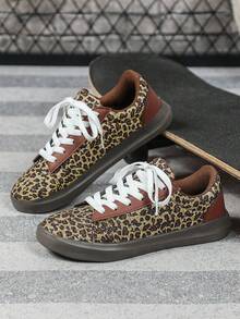Men's Athletic Shoes-Durable And Versatile-Perfect For Everyday Wear, Outdoor Activities, Commuting, And Outdoor Sports. - Leopard Print Brown Base - View 2