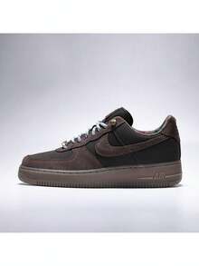 Nike 男款 AIR FORCE 1 '07 LV8 APLA 低筒運動休閒鞋 IZ4702-235 - 棕色 - 查看 1