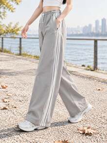 Adidas Women's Sport Pants DCE BLN PNT Drawstring Casual Wide-Leg Sweatpants KZ4224 - Pigeon Grey - View 2