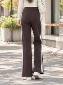 Adidas Celana Panjang Olahraga Wanita MS KN PNT Celana Rajut Tali Serut Kasual Kaki Lurus KB7588 - Cokelat tua - View 5