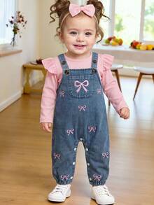 Baby Girl Soft & Cute 3-Piece Set, Pink Ribbed Ruffle Flutter Sleeve Long Sleeve Inner Top + Embroidered Bow Light Wash Denim Overall Pants + Pink Bow Headband, Sweet Spring/Autumn Outfit For Infants And Toddlers - Pink - View 2