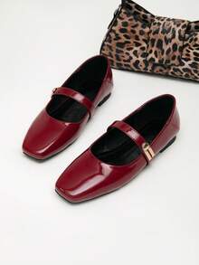 Women Burgundy Patent Square Toe Mary Jane Flats, Single Gold Buckle Strap Retro Office Dress Shoes - Red - View 2