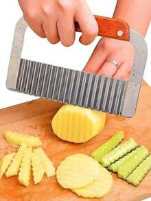 1/2pcs Crinkle Cutter & Multifunction Vegetable Peeler Set, Stainless Steel Wave Potato Cutter With Wooden Handle, Vegetable Slicer Peeling Tool For Potatoes, Carrots, Cucumbers, Fruits, Kitchen Food Prep Tools - Multicolor - View 5