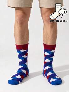 1 Pair Colorful Geometric Diamond Pattern Crew Socks, Fashion Casual Socks, Bold Retro Aesthetic Socks, Contrast Rhombus Plaid Street Style Mid-Calf Socks - Multicolor - View 2