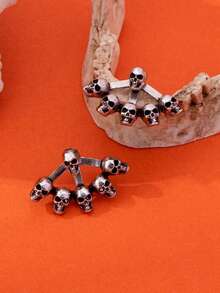 2pcs Gothic Dark Street Style Fashion Creative Fan-Shaped Skull Stud Earrings For Women, Suitable For Daily Commute, Party, Banquet, Halloween Wear - Fan-shaped Skull Stud Earrings - View 1