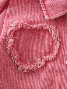 MYVLNA 2pcs/Set Baby Girl Pink Denim Outfit, Turn-Down Collar Long Sleeve Short Jacket With Wide Leg Shorts, Heart-Shaped Frayed Pocket, Single-Breasted Button And Tassel Frayed Design, Sweet Casual Style - Pink - View 5