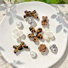11pcs Cute Brown Bear & Leopard Print DIY Shoe Charms, Suitable For Perforated Sandals, Elegant & Fashionable, Bowknot Gift For Girlfriend - Khaki - View 7