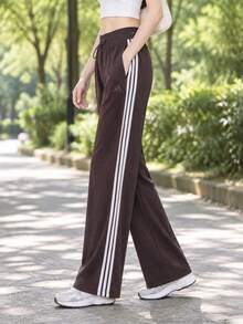 Adidas Celana Panjang Olahraga Wanita MS KN PNT Celana Rajut Tali Serut Kasual Kaki Lurus KB7588 - Cokelat tua - View 3