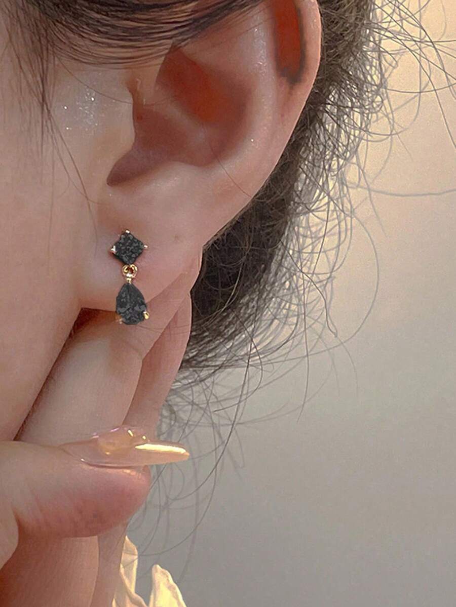 1對時尚優雅鋯石水滴吊墜耳環 女款
