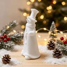 Smiling Tall Snowman Statue, Vintage Top Hat Snowman Sculpture, Winter Christmas Holiday Decor Ornament, Suitable For Living Room Side Cabinet, Bookshelf, Library Corner, Fireplace Mantel, Windowsill, Outdoor Patio, Winter Warm Holiday Table Centerpiece, Suitable For Holiday Decor Enthusiasts, Country Style Lovers, Christmas Gifts For Friends, Winter Housewarming Gifts - 1PC - View 12