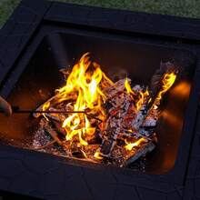 Mesa con Chimenea Exterior Cuadrada Negra 81.3x81.3x35.6 cm| Fogón de Metal de 32 Pulgadas Multifuncional para Patio Jardín y Trasero| con Pantalla Cortafuegos para Acampar Calentar Fogata y Picnic| Fácil de Armar - 1 - Ver 4