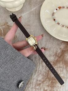 1 buah Jam Tangan Quartz Kopi Persegi Klasik, Dial Emas, Tali PU yang Dapat Diatur, Penanda Jam Campuran yang Indah, Cocok untuk Pemakaian Sehari-hari - Coffee Brown - View 3