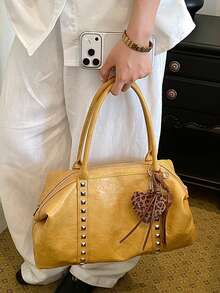 Women Retro Large Capacity Shoulder Bag, Letter Embossed Rivet Decor Hobo Handbag With Leopard Heart Pendant, Casual Commuter Underarm Tote Bag - Yellow - View 8