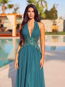 Romantic Women's Chiffon Sleeveless Halter Neck Maxi Dress, Decorated With Embellished Bodice And Flared Hem, Suitable For Photography, Dinner, Portrait, Events - Green - View 3