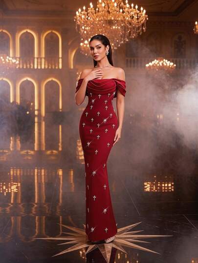 Elegant Red Strapless Long Pleated Floral Party Dress