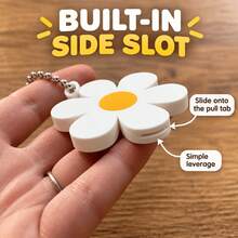 1pc Daisy Can Opener Keychain, Cute Flower Shaped Pull-Tab Can Opener, User-Friendly Portable Can Opening Tool, Suitable For Soda, Beer, Juice And Sparkling Water Cans, White And Yellow - View 7