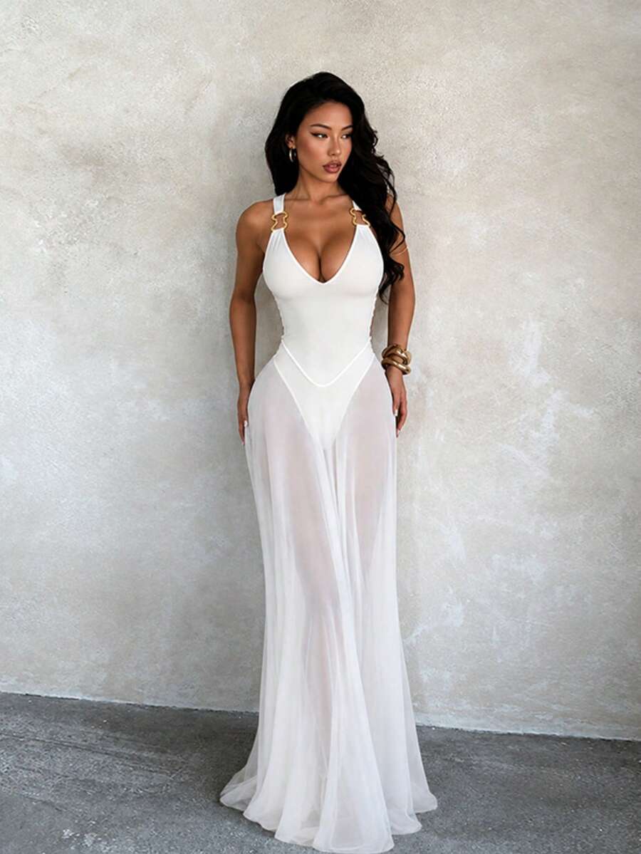 Women's White Summer Dress, Sexy V-Neck Chiffon Halter Neck Dress, Suitable For Valentine's Day, Date Night, Party And Beach Vacation