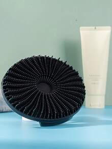 1pc Hollow Silicone Bath Scrub Brush, Wall-Mounted Design With Built-In Hanging Hole For Easy Hanging And Drainage To Prevent Bacteria Growth, Soft Touch Brush Head Gently Exfoliates Dead Skin, Flexible Silicone Material Durable And Easy To Clean, Portable Bathing Essential For Home Daily Use And Travel - View 3