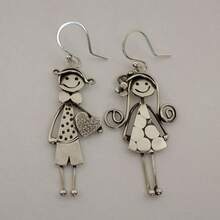 1 Pair Creative Bohemian Style Cute Couple Character Metal Pendant Earrings - Silver - View 1