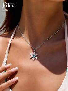 Hihho 1pc Winter Snowflake Necklace, Sparkling Zirconia Inlaid, Exquisite Collarbone Chain, Birthday Gift For Girls - Snowflake - View 5