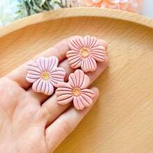 Light Oxygen Flower Cluster Polymer Clay Cutting Mold, Multi-Petal Small Flower Shape, Radial Hollow Texture Petal Design Clay Cutting Mold, DIY Handmade Earring Pendant Brooch Making Tool, Suitable For Polymer Clay, 3D Printed Process, Clean Cut, Handmade Jewelry Floral DIY Craft Accessory, 3D Printed Process, Clean Cut, Handmade Jewelry Floral DIY Craft Accessory - Flowers - View 4