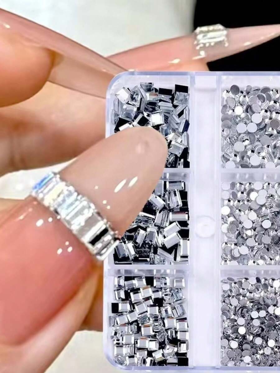 1 bộ hộp 6 ngăn đá đính móng tay màu bạc cho mùa Thu Đông Giáng Sinh mới, đá pha lê trắng mặt phẳng dạng vuông chữ nhật tròn hỗn hợp, phụ kiện trang trí nail DIY phong cách salon - Bạc - Xem 1