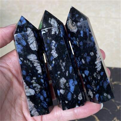 CrystalHola 1pc Blue Flash Stone Column – An Ideal Gift For Home Decor, Christmas, Valentine's Day, Or Halloween.