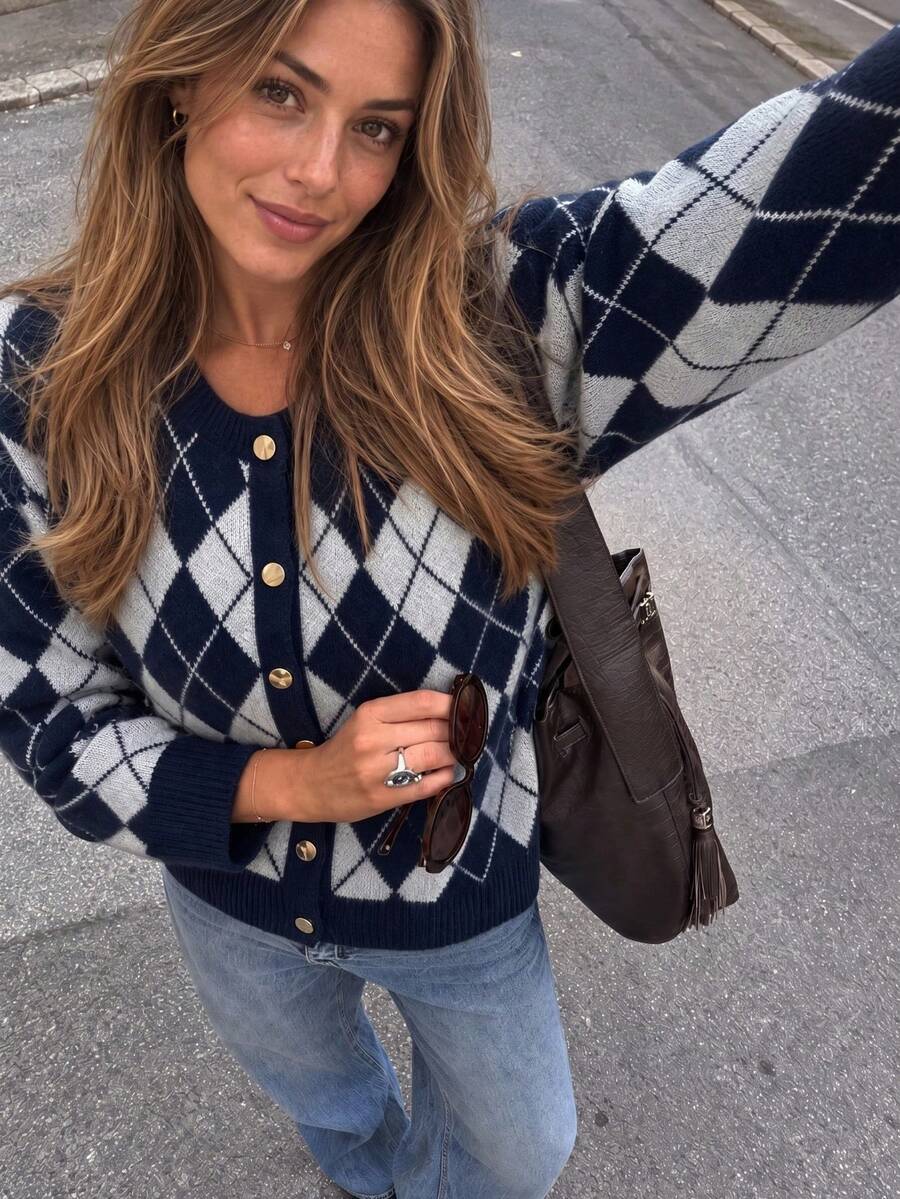 Senya 2026 Women's Diamond Pattern Knit Cardigan, Navy Grey Button Front Sweater, Soft Round Neck Long Sleeve Top, Preppy Old Money Style Autumn/Winter - Grey - View 1