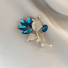 1pc Elegant Zinc Alloy Flower Brooch, Suitable For Spring, Summer, Autumn, Winter And Daily Wear - Gold - View 3