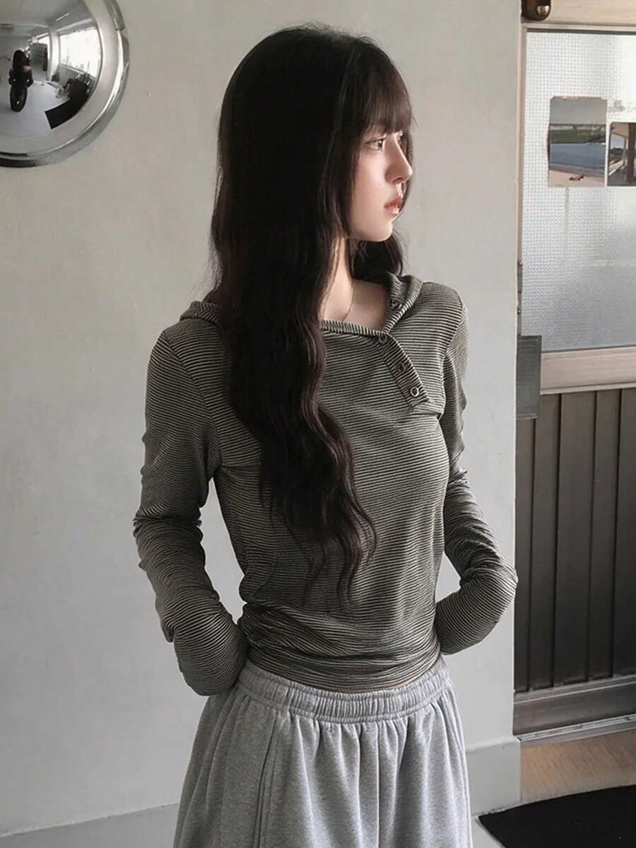 Korean Style Early Spring Versatile Retro Minimalist Design Asymmetric Button Slim Fit Flattering Hooded T-Shirt Top - Dark Grey - View 1
