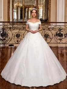 女款優雅長拖尾貼花手工串珠婚紗禮服，四季皆宜長洋裝，適合新娘與婚禮賓客（不含襯裙） - 米色 - 查看 2