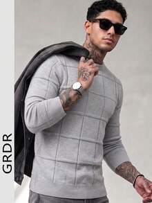 GRDR Men's Minimalist Solid Color Textured 3D Grid Jacquard Crew Neck Long Sleeve Knit Pullover Sweater - Grey - View 4