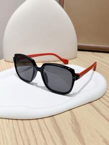 1PC 3-8Y Kids, Rivet Decor Square Frame With Silicone Temples, Chic Square Glasses, For Holiday Outdoor Trip & Daily Wear With Glasses Box - Multicolor - View 8