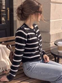 Women Fall Winter Black Contrast Striped Knit Cardigan, Long Sleeve Button Front Fashion Sweater, Casual Daily Going Out Back To School Hoco Outfit - Black and White Stripes - View 4