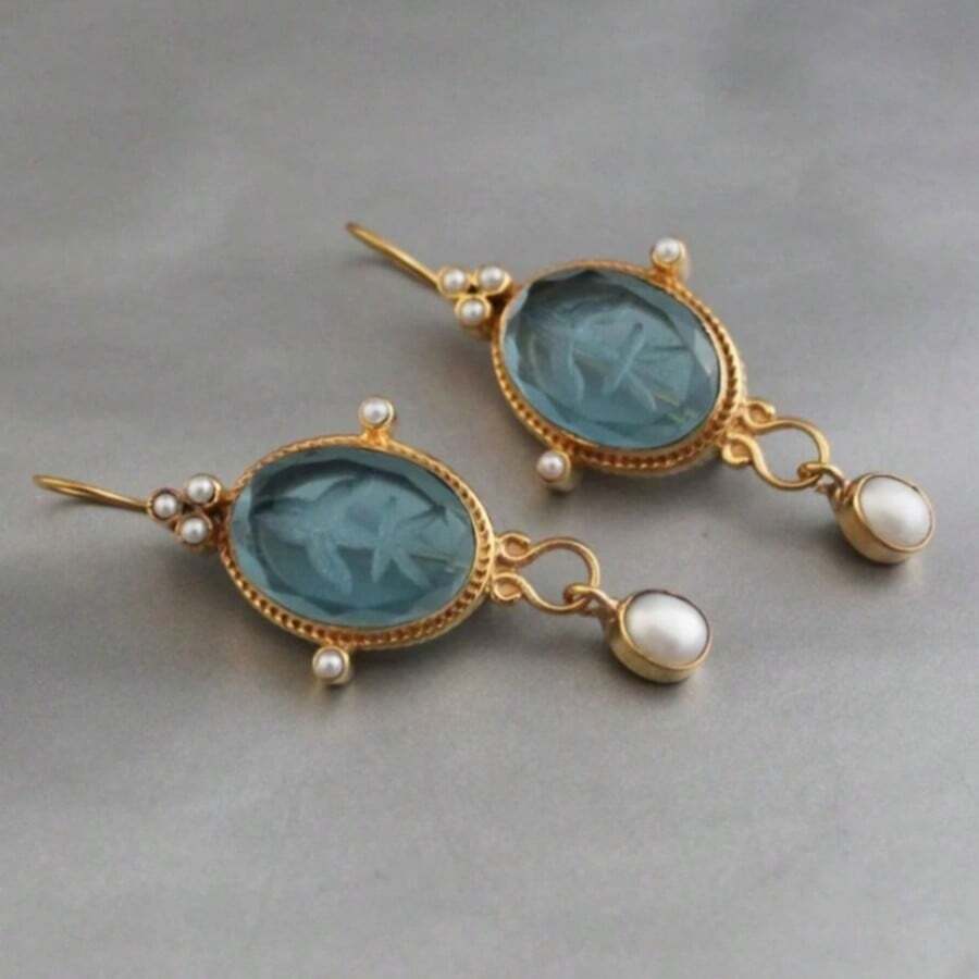 1 Pair Copper Engraved Intaglio Earrings, Vintage, Wedding, Handmade Jewelry - Gold - View 1
