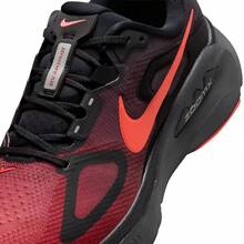 Nike 新款男士公路緩震支撐跑步鞋 - 紅色/黑色 - 查看 10