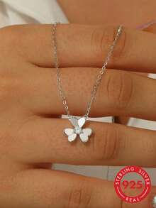 1 buah Kalung Liontin Daun Semanggi Keberuntungan Perak Sterling S925 dengan Suasana Lembut dan Mengkilap, Desain Unik, Rantai Tulang Selangka Minimalis Elegan yang Indah, Serbaguna untuk Sehari-hari, Kencan, Perjalanan, Liburan, Hadiah Aksesori yang Dipersonalisasi untuk Pacar, Sahabat - Semanggi - View 9