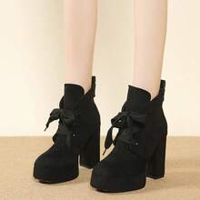 Sepatu Bot Ankle Wanita Hak Tebal Ujung Bulat Baru 2026, Menambah Tinggi Badan, Sepatu Bot Ankle Serbaguna dengan Gesper, Mode Musim Gugur/Dingin - Hitam - View 5