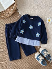 2pcs/Set Baby Girl Simple Sporty Style Blue 3D Plush Flower Patchwork Striped Crew Neck Sweatshirt & Blue Long Pants Outfit, Spring/Autumn - Navy Blue - View 1