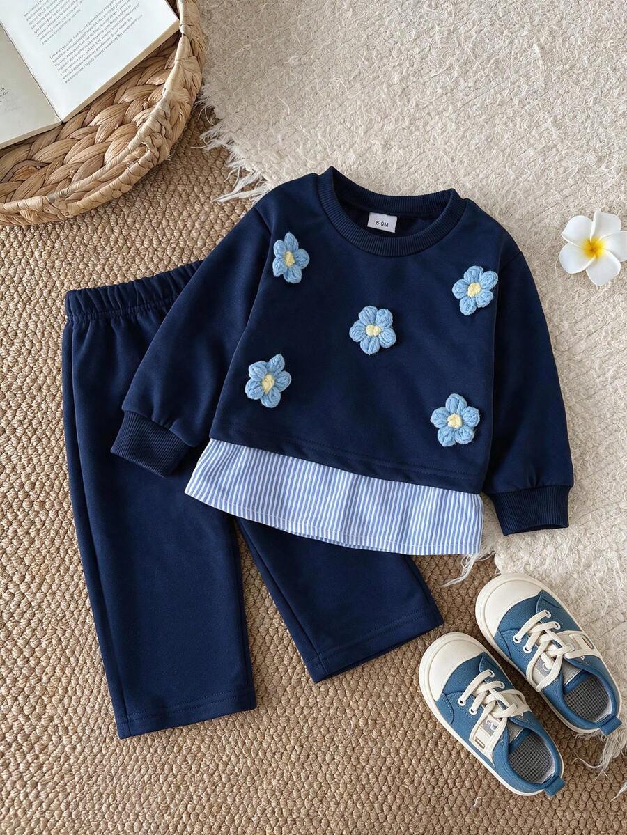 2pcs/Set Baby Girl Simple Sporty Style Blue 3D Plush Flower Patchwork Striped Crew Neck Sweatshirt & Blue Long Pants Outfit, Spring/Autumn - Navy Blue - View 1