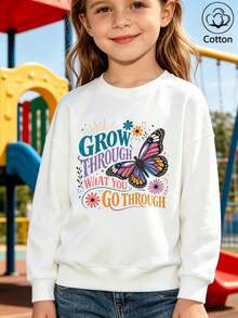 سويت شيرت أطفال بياقة دائرية باللون الأبيض، مطبوع عليه عبارة GROW THROUGH مع رسومات فراشات وزهور ملونة وكلمات تحفيزية بالإنجليزية، بأكمام طويلة - أبيض - مشاهدة 9
