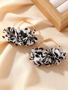 NAIZHU 1 Pair Premium Maillard Leopard Print Flower Exaggerated Hoop Earrings, Suitable For Women's Daily Wear, Dating, Vacation, Gift - Black and White - View 6