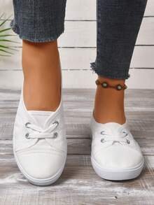 Sepatu Kanvas Datar Wanita Model Slip On Ujung Bulat dengan Hiasan Renda, Sepatu Sneaker Kasual Putih untuk Musim Semi & Gugur - Putih - View 1
