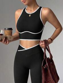 Women's Seamless Soft Shaping Waist-Cinching Backless Sports Top, Spring/Summer Black - Black - View 4