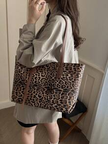 1pc Brown PU Smooth Zipper Leopard Print Fashion Versatile Casual Minimalist Autumn/Winter New Niche Shoulder Tote Bag For Women Daily Use - Brown - View 4