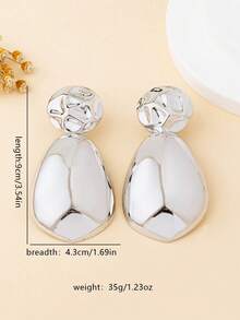 1 Pair Women's Fashion Stud Earrings, Bohemian Style Exaggerated Geometric Shape Metallic Glossy Large Earrings, Suitable For Daily Wear And Vacation - Hammered Platinum - View 4