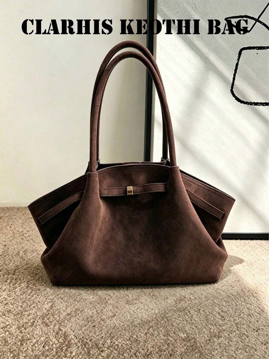 Tas jinjing, ukuran besar, bentuk santai, dua tali bahu panjang, desain gesper logam di bagian depan, kontur bodi lembut, ruang penyimpanan luas, gaya vintage minimalis, cocok untuk bepergian dan beraktivitas sehari-hari. - Coffee Brown - View 1