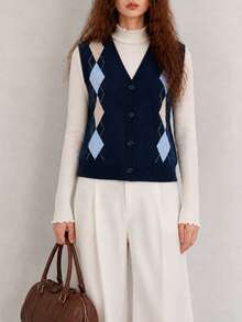 Women's Autumn/Winter Preppy Style V-Neck Argyle Knit Cardigan Vest, Vintage Regular Fit Sleeveless Sweater, Winter Layering Essential - Navy Blue - View 3