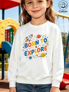 سويت شيرت أطفال أسود بياقة دائرية BORN TO EXPLORE بطبعة كرتونية لصاروخ فضائي وكواكب بأكمام طويلة - أبيض - مشاهدة 9