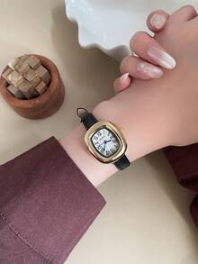 1pc Square Rounded Case White Dial Roman Numeral Scale Adjustable Black PU Strap Women's Quartz Watch, Suitable For Daily Wear - Black - View 4